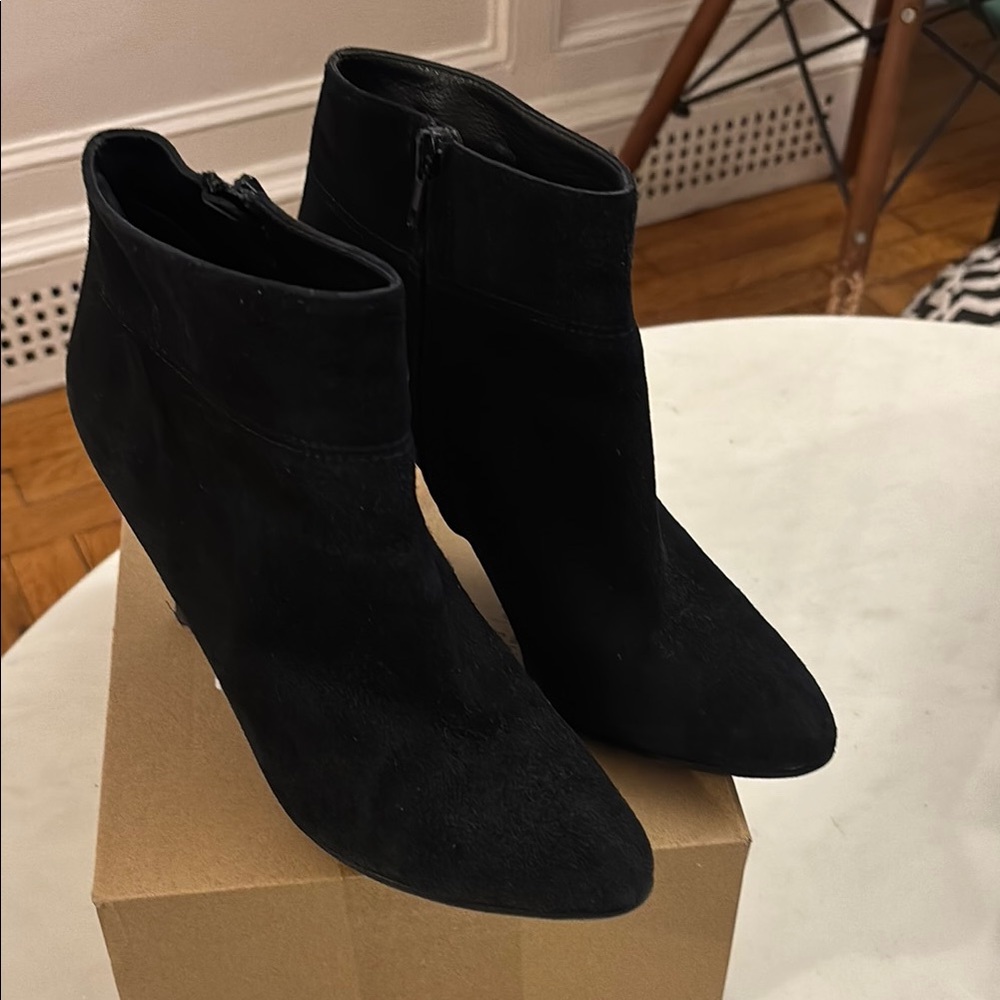 Elegant J Crew Black Suede Women's Ankle Boots
